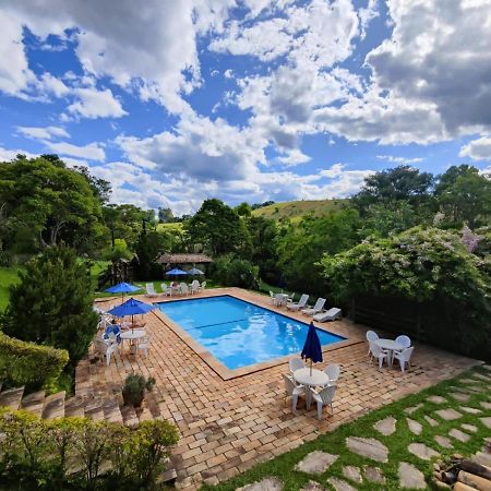 Chales De Minas Hotel Fazenda Кашамбу Екстер'єр фото