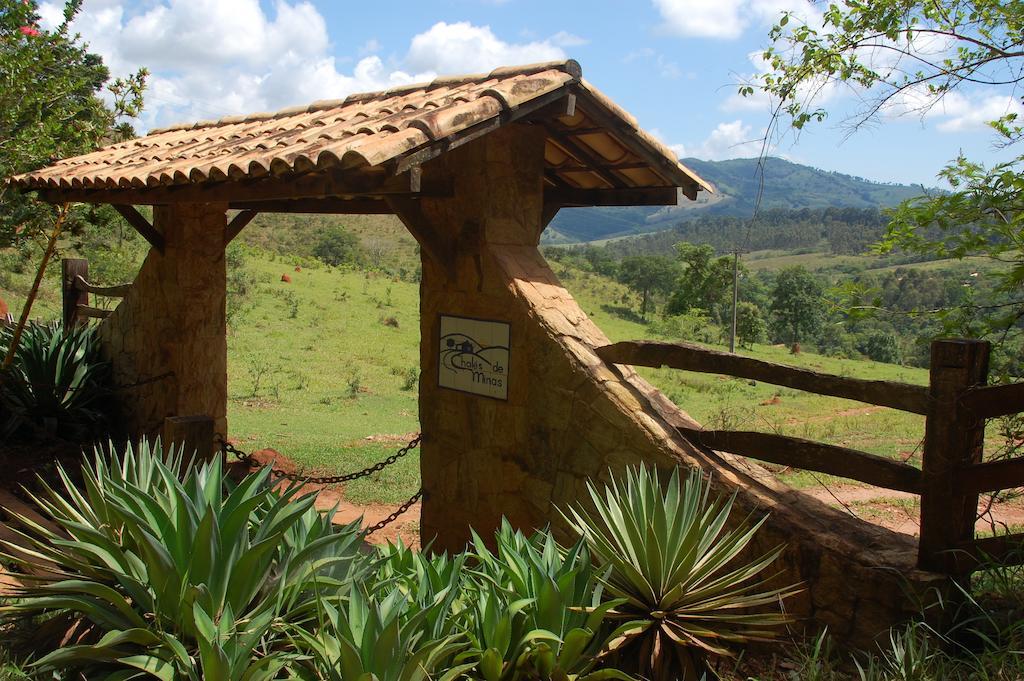 Chales De Minas Hotel Fazenda Кашамбу Екстер'єр фото